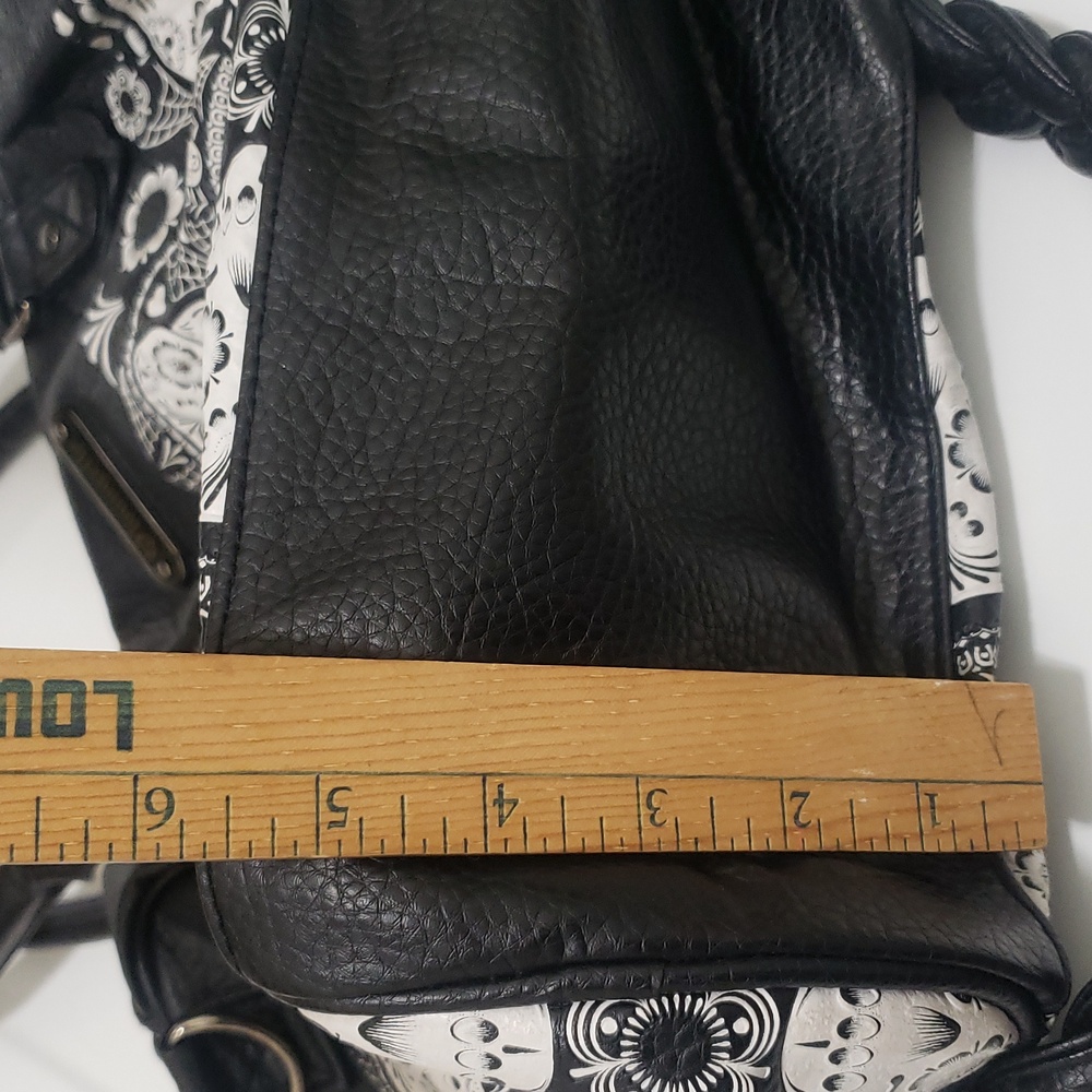 Loungefly Black and White Sugar Skull Day Of The Dead Vegan Leather Handbag - Picture 16 of 16